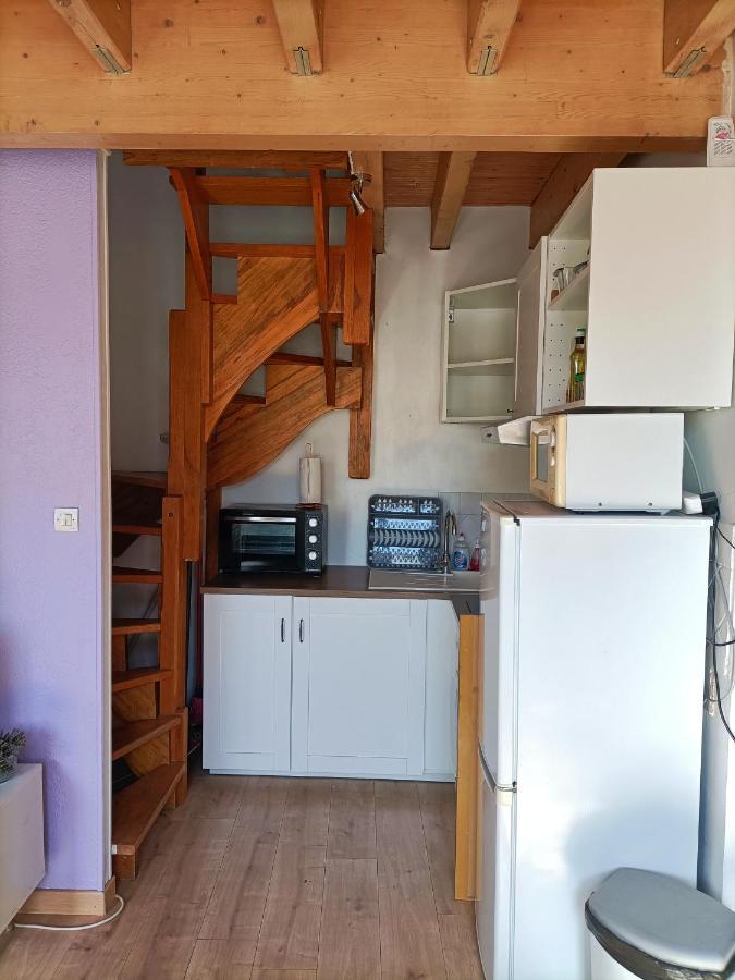 T2 Intra-Murros "Le Lavande" Avec Garage Avinhão Exterior foto
