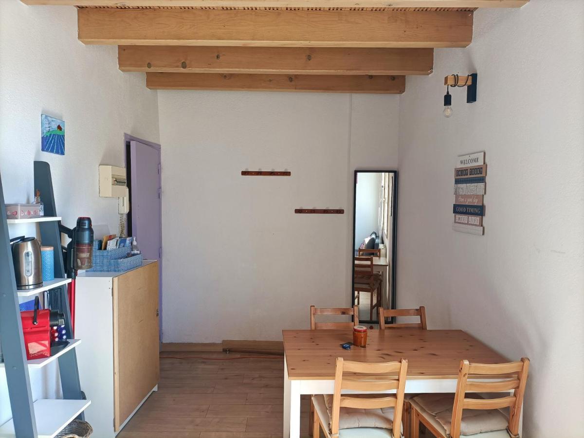 T2 Intra-Murros "Le Lavande" Avec Garage Avinhão Exterior foto