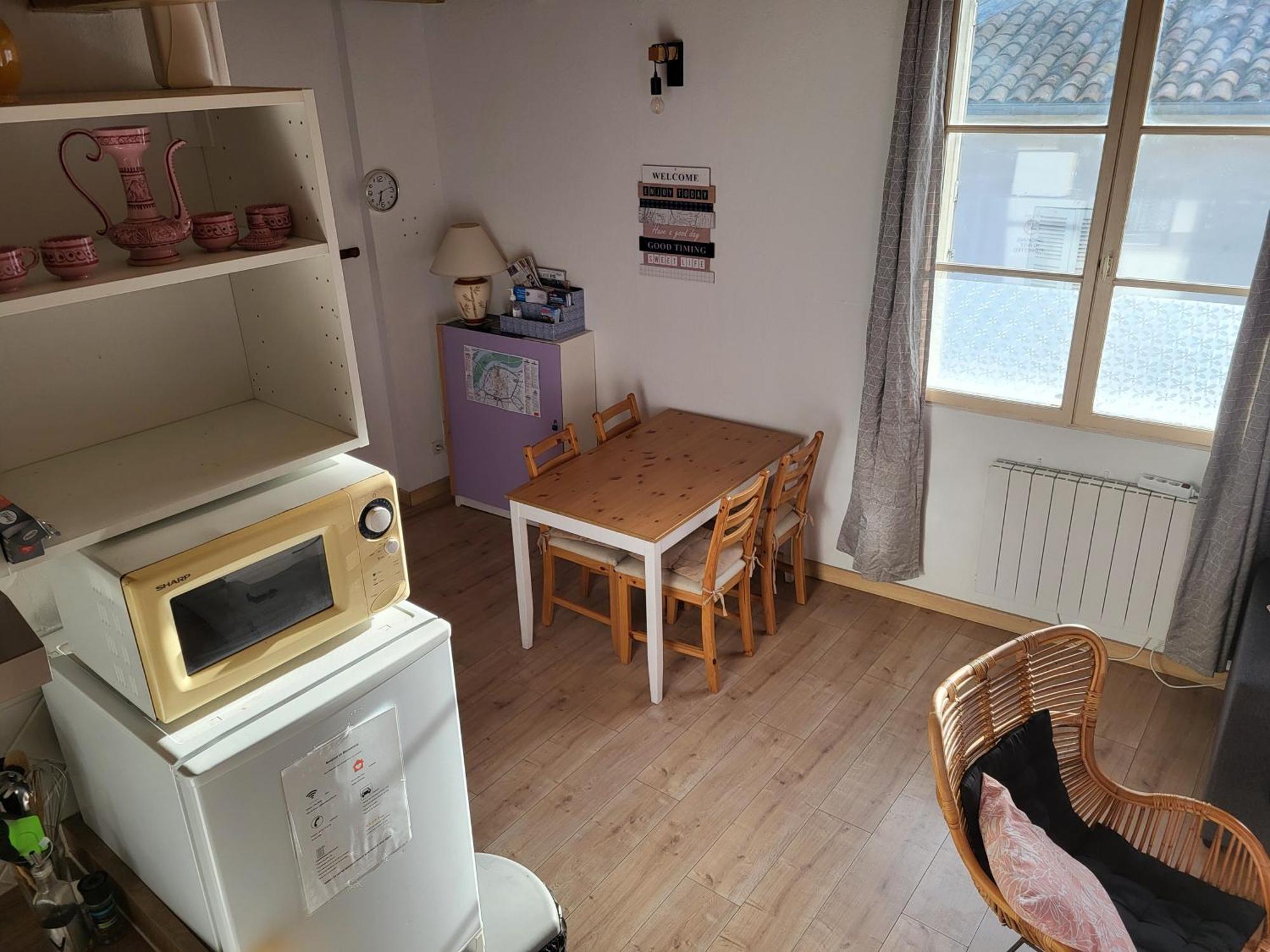 T2 Intra-Murros "Le Lavande" Avec Garage Avinhão Exterior foto