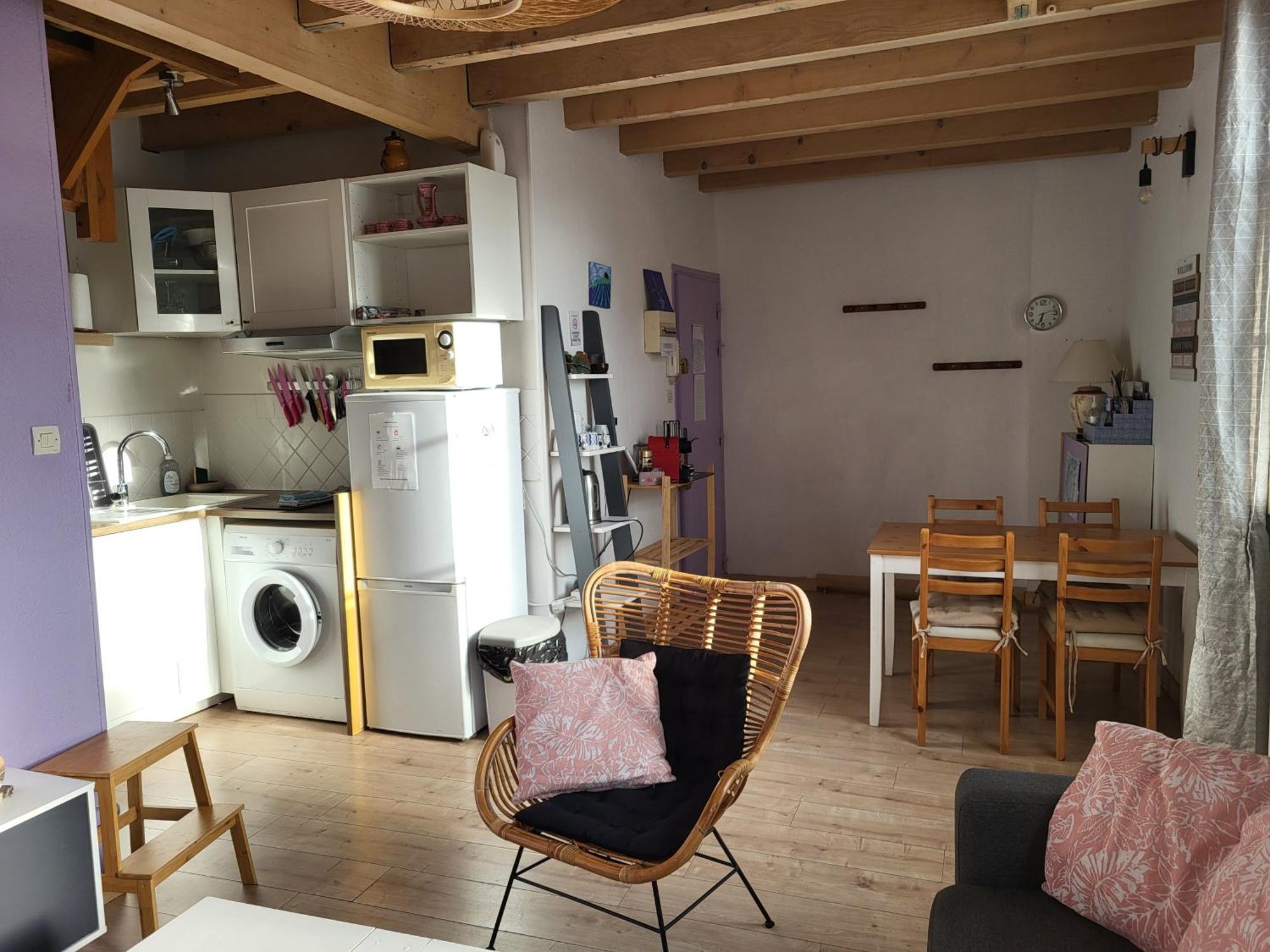 T2 Intra-Murros "Le Lavande" Avec Garage Avinhão Exterior foto